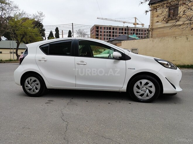 Toyota Aqua 2019, 100,155 km - 1.5 l - Bakı