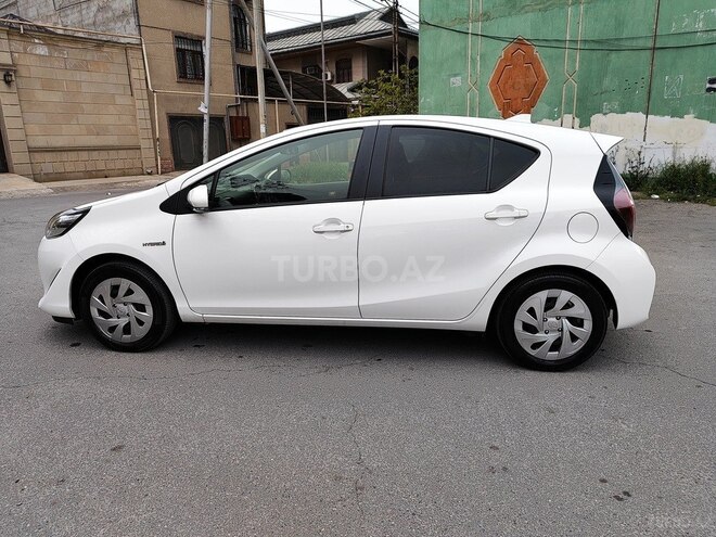 Toyota Aqua 2019, 100,155 km - 1.5 l - Bakı