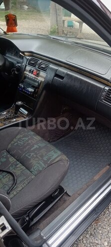 Mercedes E 240 1998, 270,304 km - 2.4 l - Ağdam