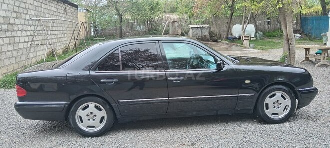 Mercedes E 240 1998, 270,304 km - 2.4 l - Ağdam