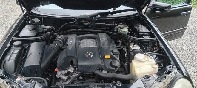 Mercedes E 240 1998, 270,304 km - 2.4 l - Ağdam