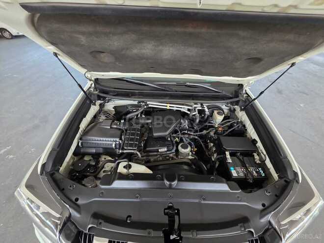 Toyota Land Cruiser Prado-19