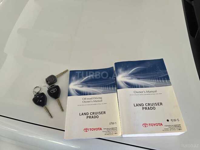 Toyota Land Cruiser Prado-16