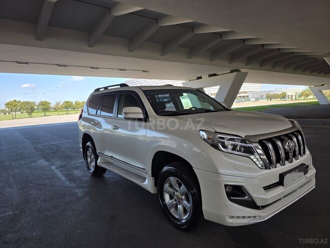Toyota Land Cruiser Prado-6