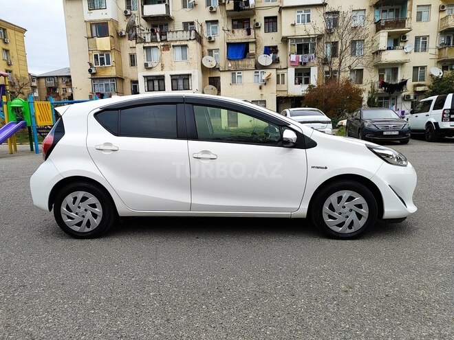 Toyota Aqua 2019, 90,000 km - 1.5 л - Bakı