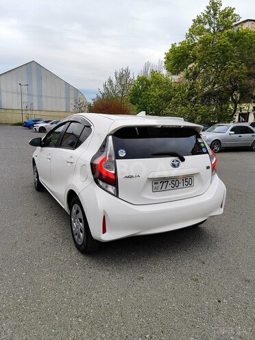 Toyota Aqua 2019, 90,000 km - 1.5 л - Bakı