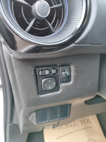 Toyota Aqua 2019, 90,000 km - 1.5 л - Bakı