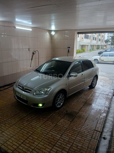 Toyota Corolla 2005, 265,000 km - 1.4 l - Bakı