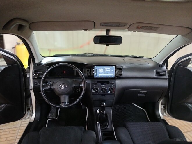 Toyota Corolla 2005, 265,000 km - 1.4 l - Bakı