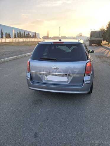 Opel Astra 2006, 267,000 km - 1.9 l - Gəncə