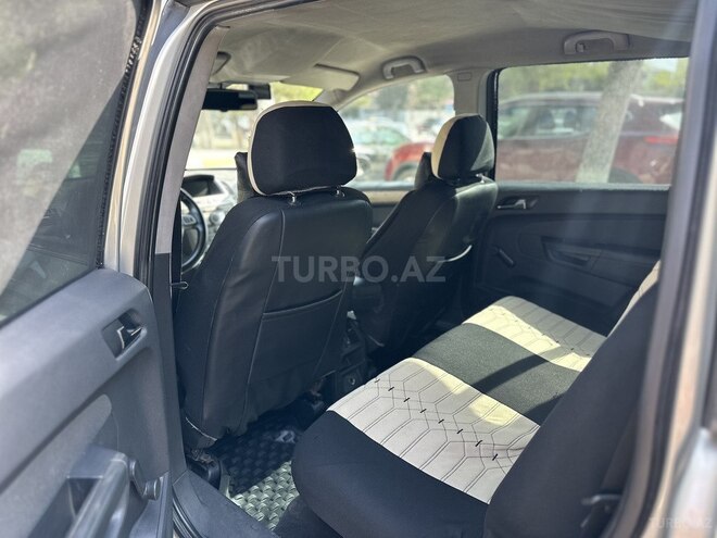 Opel Zafira 2005, 332,000 km - 1.9 l - Sumqayıt