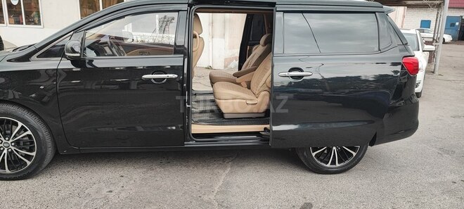 Kia Carnival 2018, 190,000 km - 2.2 l - Bakı