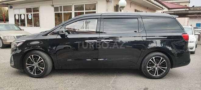 Kia Carnival 2018, 190,000 km - 2.2 l - Bakı