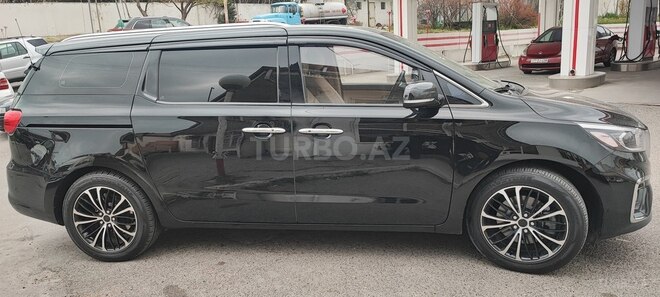 Kia Carnival 2018, 190,000 km - 2.2 l - Bakı