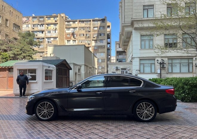 BMW 530 2017, 77,000 km - 2.0 l - Bakı