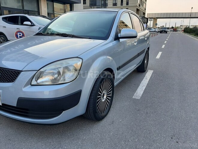 Kia Rio 2006, 250,000 km - 1.6 l - Sumqayıt