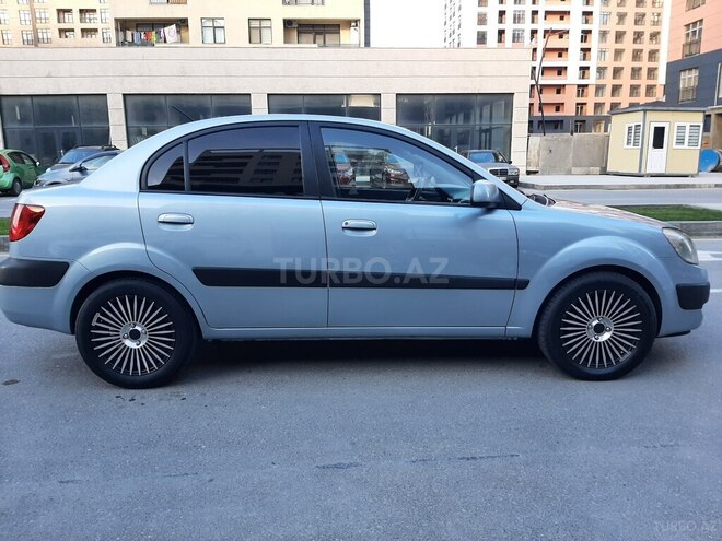 Kia Rio 2006, 250,000 km - 1.6 l - Sumqayıt