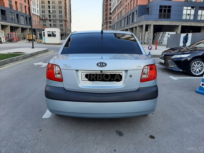 Kia Rio 2006, 250,000 km - 1.6 l - Sumqayıt