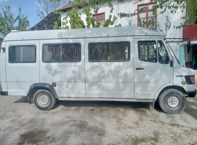Mercedes 410 D 1994, 500,000 km - 2.5 l - Kürdəmir