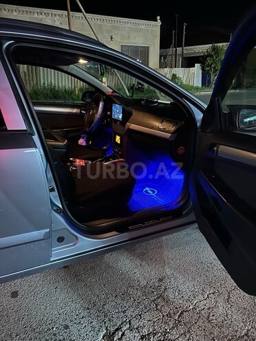 Opel Astra 2005, 280,000 km - 1.4 l - Beyləqan