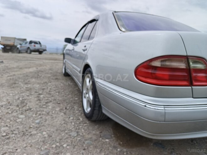 Mercedes E 220 d 1999, 446,290 km - 2.2 l - Füzuli