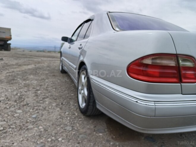 Mercedes E 220 d 1999, 446,290 km - 2.2 l - Füzuli