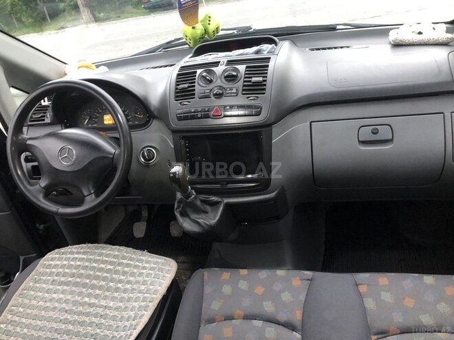 Mercedes Vito 111 2006, 486,000 km - 2.2 л - Qax