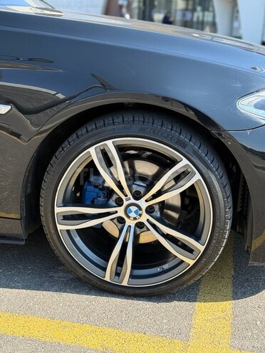 BMW 528 2015, 181,000 km - 2.0 l - Bakı