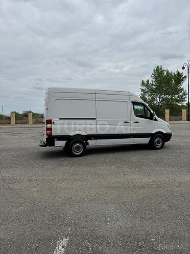 Mercedes Sprinter 210 2009, 388,400 km - 2.2 л - Yevlax