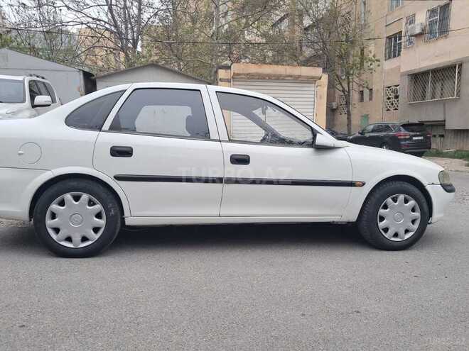 Opel Vectra 1997, 367,000 km - 1.8 l - Bakı