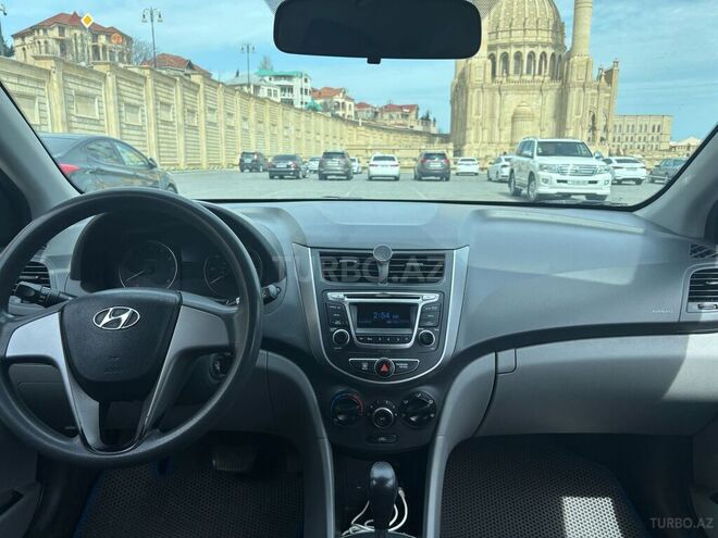 Hyundai Accent 2015, 113,000 km - 1.6 l - Bakı
