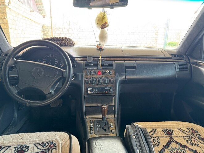 Mercedes E 230 1997, 573,000 km - 2.3 l - Şabran