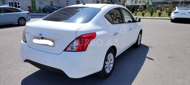 Nissan Sunny 2014, 194,000 km - 1.5 l - Bakı