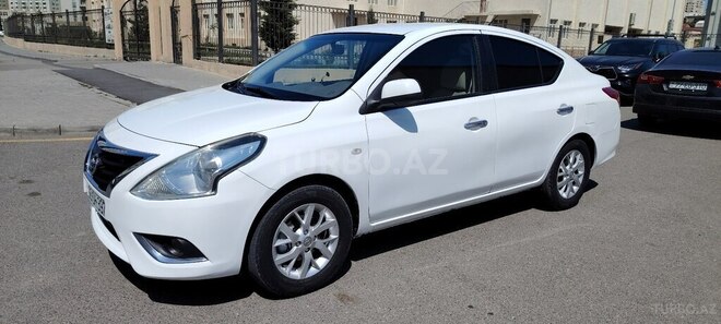 Nissan Sunny 2014, 194,000 km - 1.5 l - Bakı