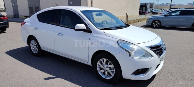 Nissan Sunny 2014, 194,000 km - 1.5 l - Bakı