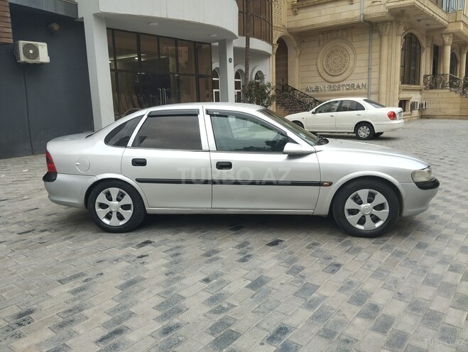Opel Vectra 1998, 380,000 km - 2.0 l - Sumqayıt