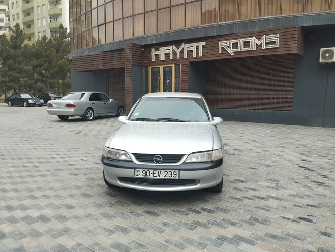 Opel Vectra 1998, 380,000 km - 2.0 l - Sumqayıt