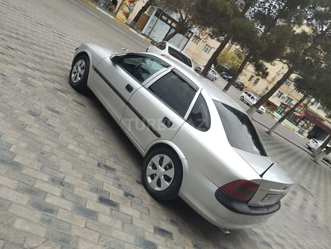 Opel Vectra 1998, 380,000 km - 2.0 l - Sumqayıt