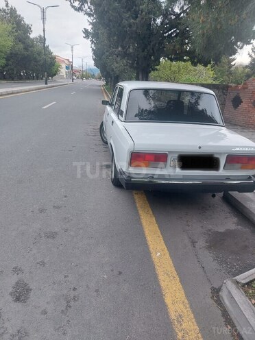 LADA (VAZ) 2107 2005, 75,000 km - 1.6 л - Zaqatala