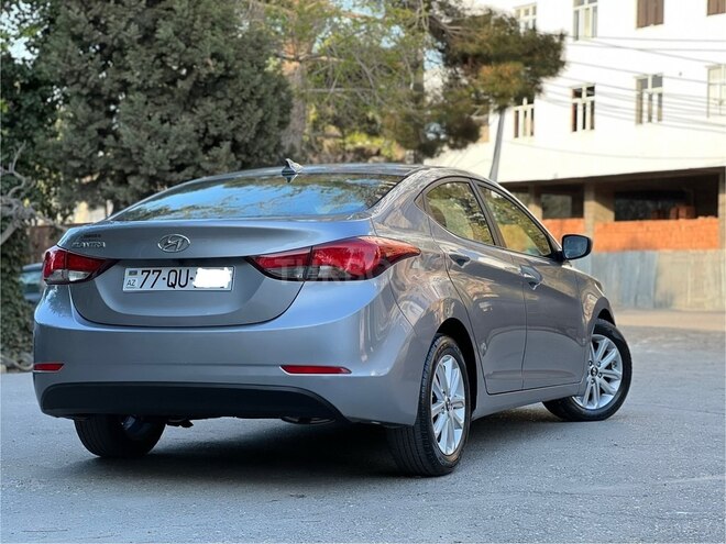 Hyundai Elantra 2015, 224,000 km - 1.8 л - Bakı