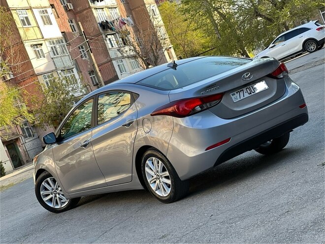 Hyundai Elantra 2015, 224,000 km - 1.8 л - Bakı
