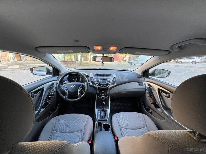 Hyundai Elantra 2015, 224,000 km - 1.8 л - Bakı