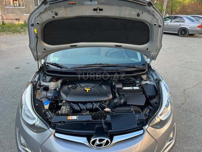 Hyundai Elantra 2015, 224,000 km - 1.8 л - Bakı