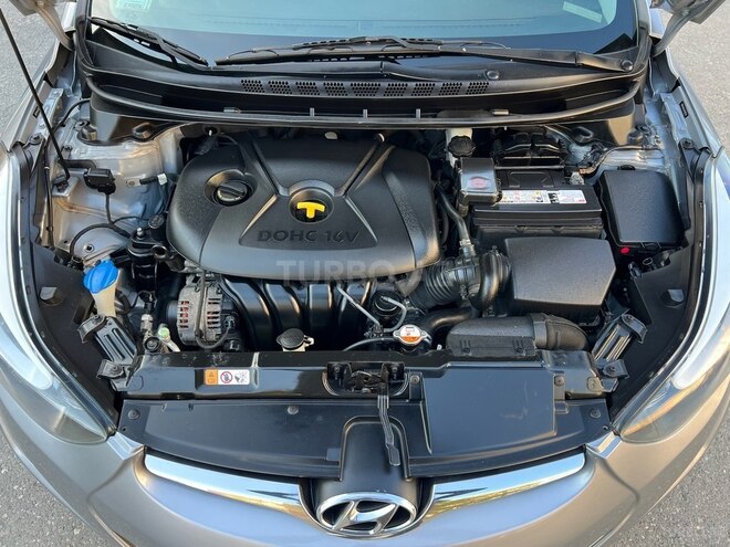Hyundai Elantra 2015, 224,000 km - 1.8 л - Bakı