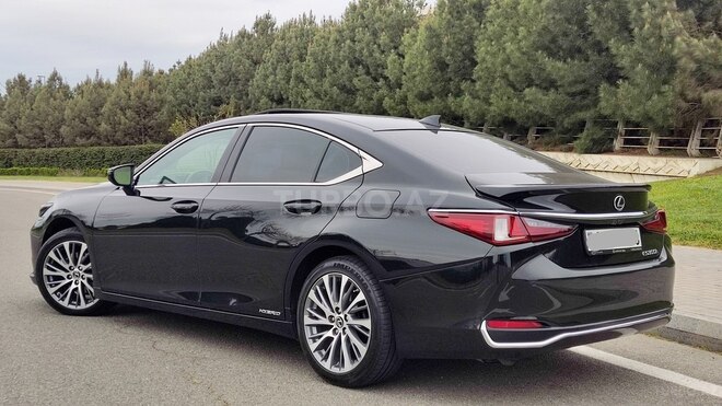 Lexus ES 300h 2021, 52,000 km - 2.5 l - Bakı
