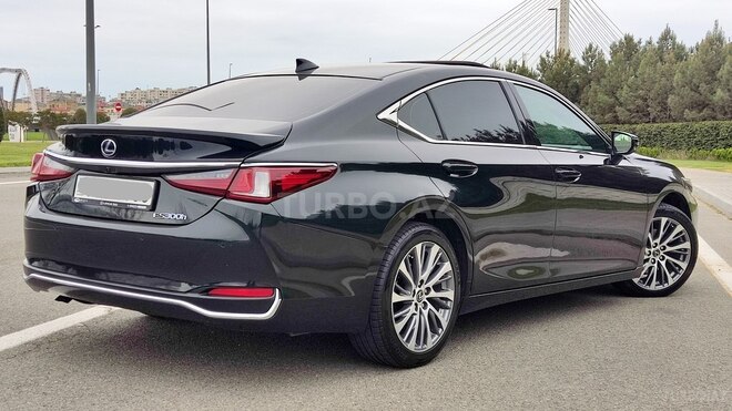 Lexus ES 300h 2021, 52,000 km - 2.5 l - Bakı