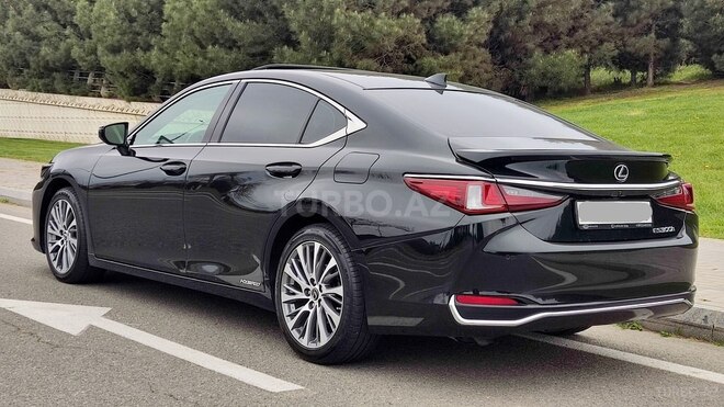 Lexus ES 300h 2021, 52,000 km - 2.5 l - Bakı