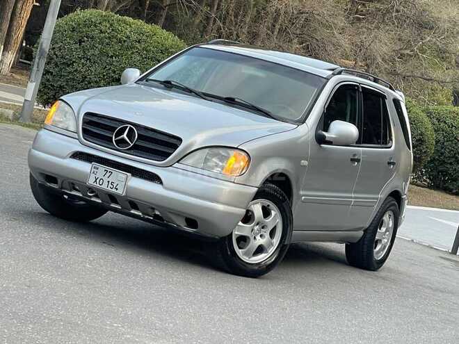 Mercedes ML 320 4MATIC 2000, 303,000 km - 3.2 л - Sumqayıt