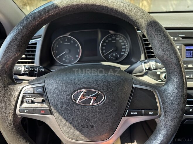Hyundai Avante 2016, 158,200 km - 1.6 l - Bakı