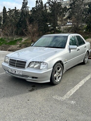 Mercedes C 200 1999, 357,000 km - 2.0 l - Bakı
